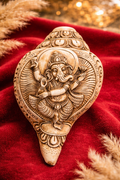 Ganesh Carved Shankh – Decorative Spiritual Conch for Home Temple &amp; Vastu Decor